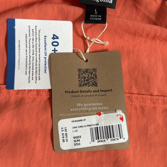 Patagonia Kids Baggies Jacket in Coral with Pimento Red - Picture 8 of 8
